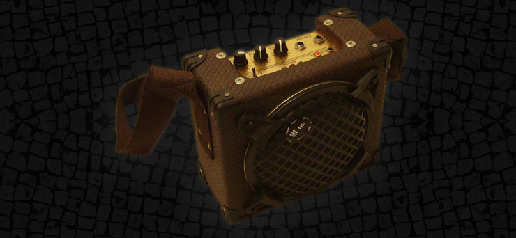 Amplificador portatil de guitarra 20w x 6 pulgadas modelo carterita